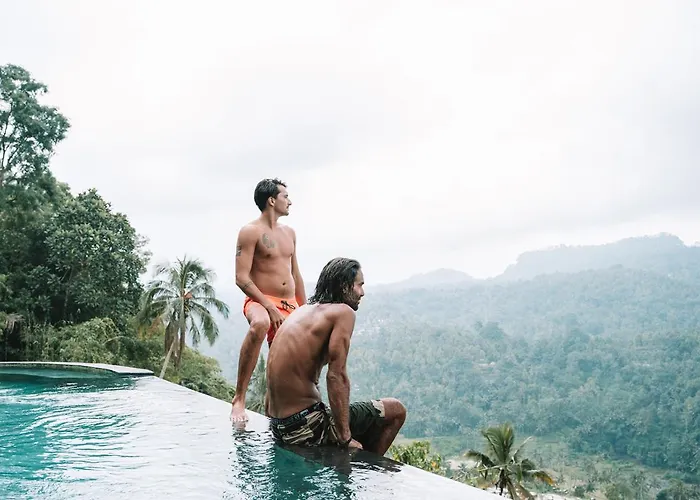 3 Bdr - Luxury Cliffside Bamboo Villa
