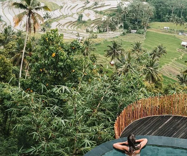 Villa 3 Bdr - Luxury Cliffside Bamboo Bungbungan