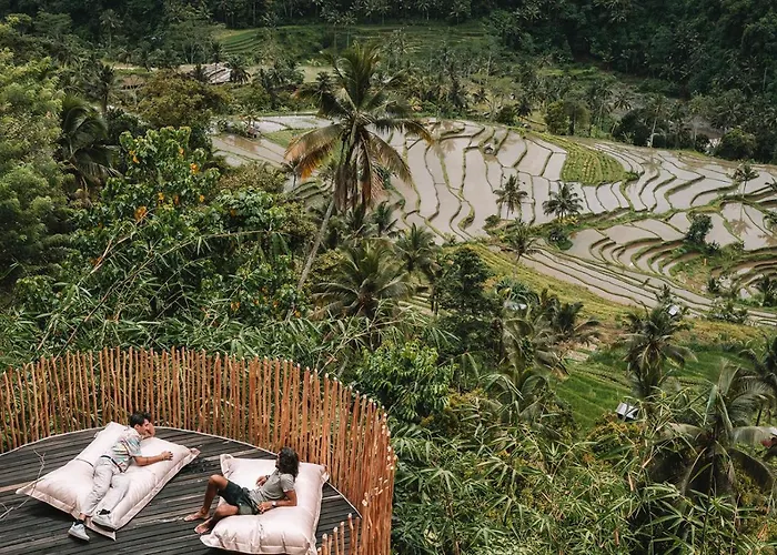 Villa 3 Bdr - Luxury Cliffside Bamboo *
